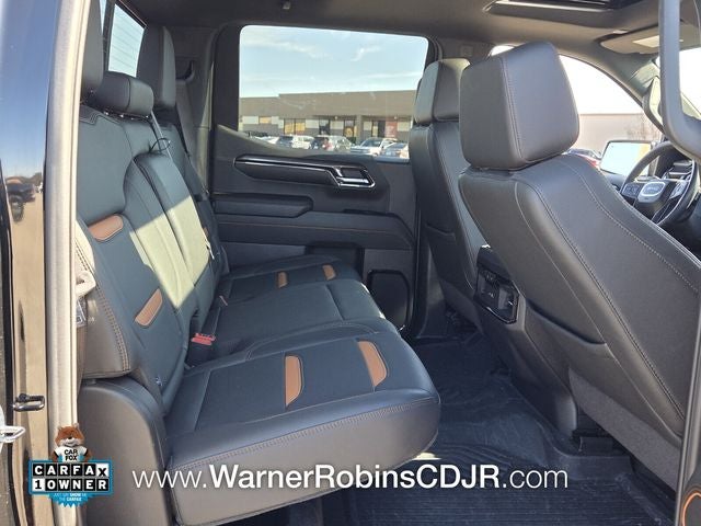 2024 GMC Sierra 1500 AT4 Crew Cab 4WD