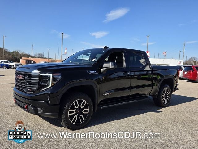 2024 GMC Sierra 1500 AT4 Crew Cab 4WD