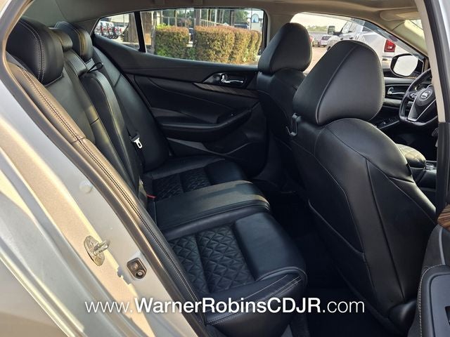 2016 Nissan Maxima Platinum