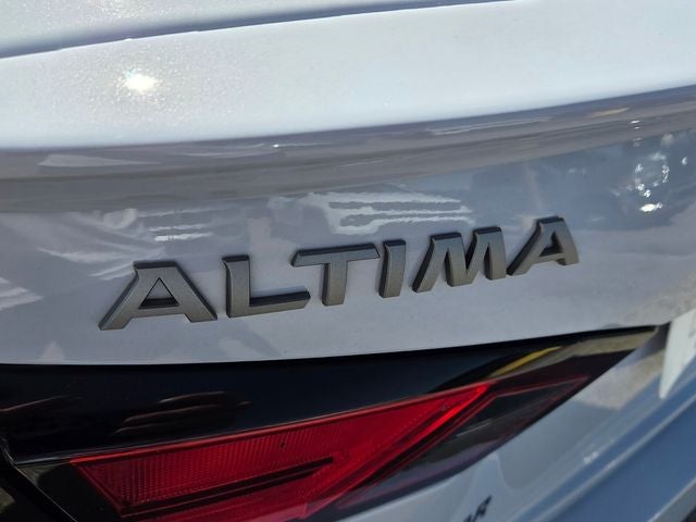 2024 Nissan Altima 2.0 SR