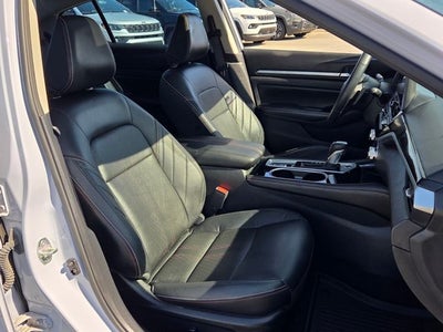 2024 Nissan Altima 2.0 SR