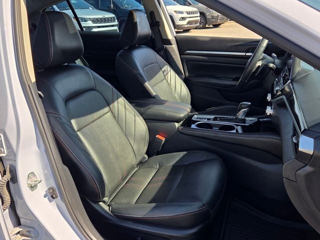 2024 Nissan Altima 2.0 SR