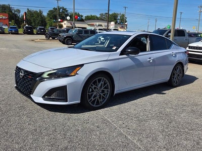 2024 Nissan Altima 2.0 SR