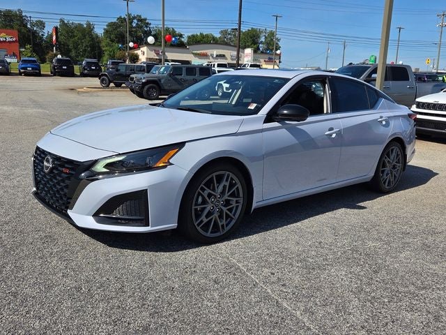 2024 Nissan Altima 2.0 SR