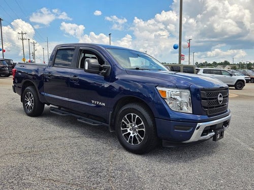2024 Nissan Titan SV