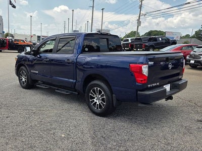 2024 Nissan Titan SV