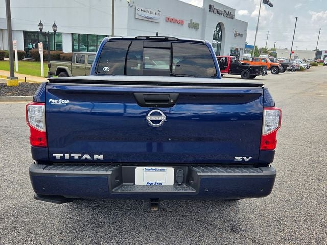 2024 Nissan Titan SV