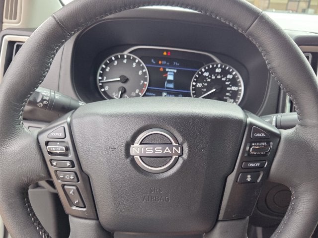2025 Nissan Frontier SV Crew Cab