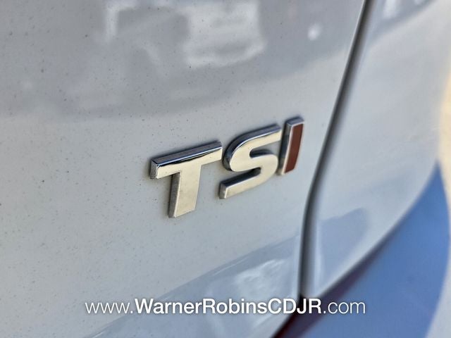 2018 Volkswagen Passat 2.0T R-Line