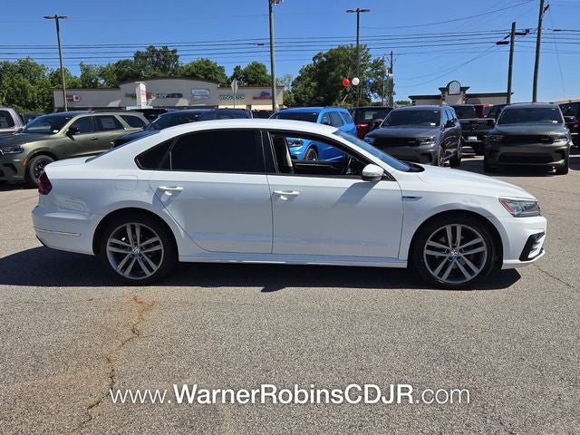 2018 Volkswagen Passat 2.0T R-Line