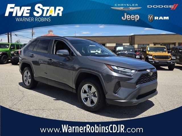 2023 Toyota RAV4 XLE