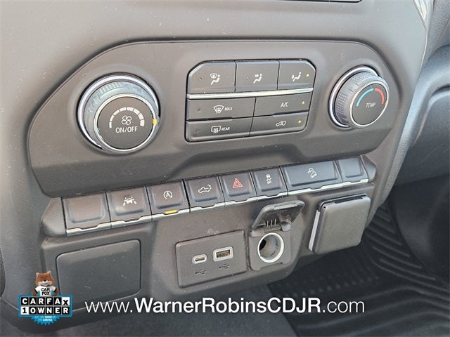 2022 Chevrolet Silverado 1500 Custom Trail Boss