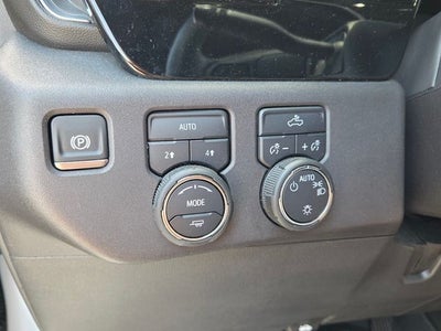 2024 Chevrolet Silverado 1500 LT Crew Cab 4WD