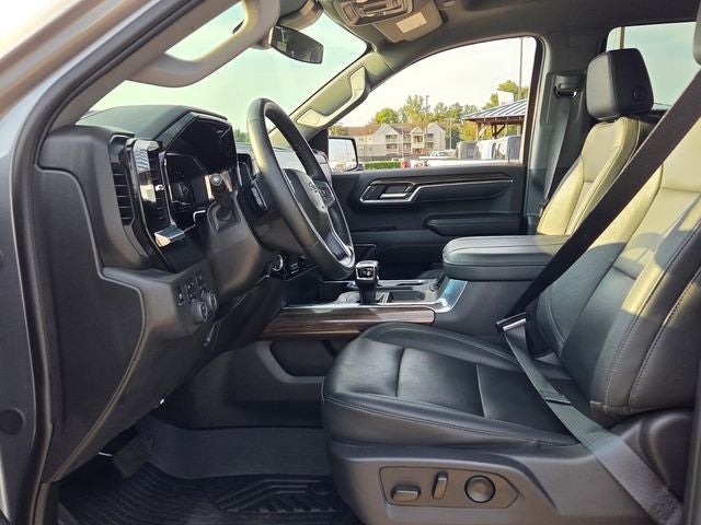 2025 Chevrolet Silverado 1500 LT Trail Boss