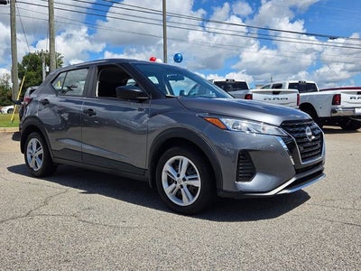 2024 Nissan Kicks S
