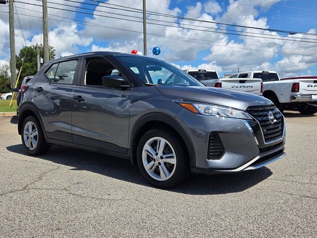 2024 Nissan Kicks S