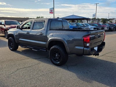 2022 Toyota Tacoma SR5 V6