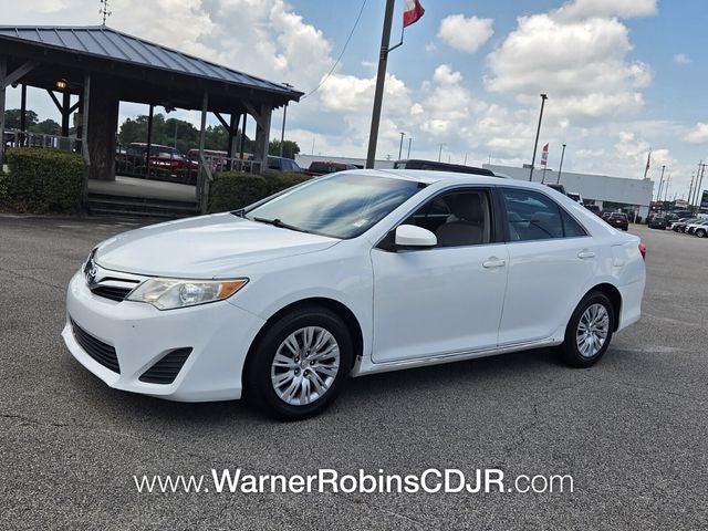 2014 Toyota Camry LE 2014.5