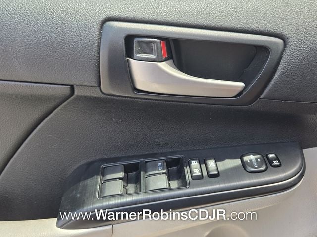 2014 Toyota Camry LE 2014.5