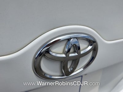 2014 Toyota Camry LE 2014.5
