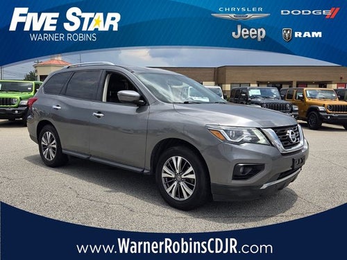 2020 Nissan Pathfinder SL