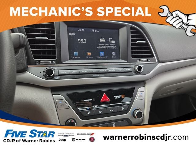 2017 Hyundai Elantra SE