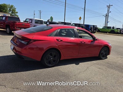 2022 Hyundai Elantra SEL