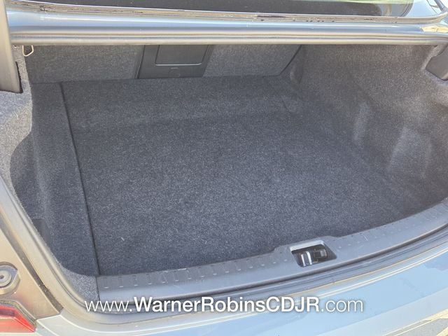 2024 Volvo S60 B5 Core Dark Theme