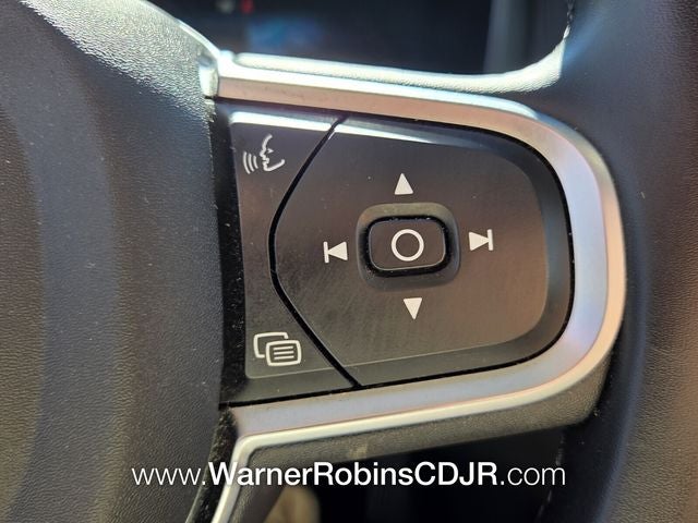 2024 Volvo S60 B5 Core Dark Theme