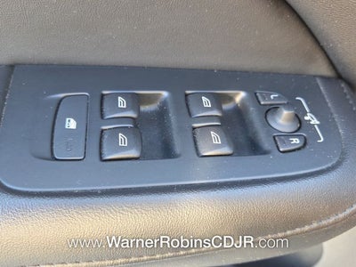 2024 Volvo S60 B5 Core Dark Theme