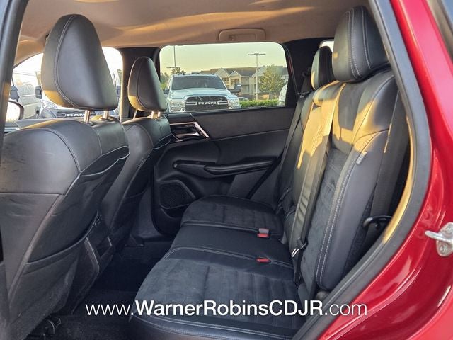 2022 Mitsubishi Outlander SE