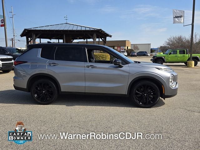 2023 Mitsubishi Outlander SEL Black Edition
