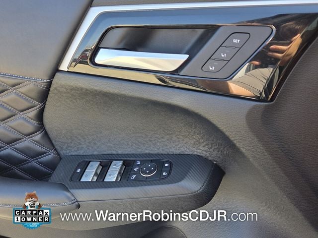 2023 Mitsubishi Outlander SEL Black Edition