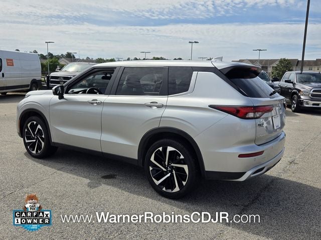 2024 Mitsubishi Outlander SE