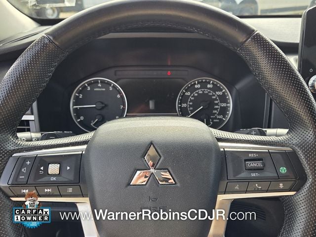 2024 Mitsubishi Outlander SE
