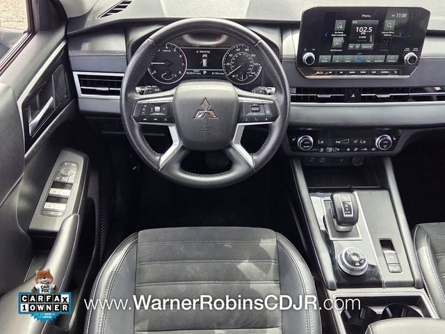 2024 Mitsubishi Outlander SE