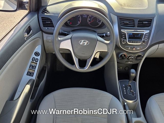 2016 Hyundai Accent SE
