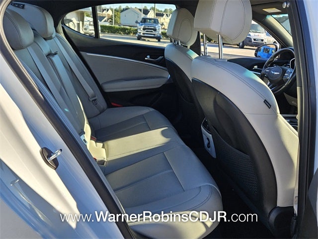 2023 Genesis G70 2.0T