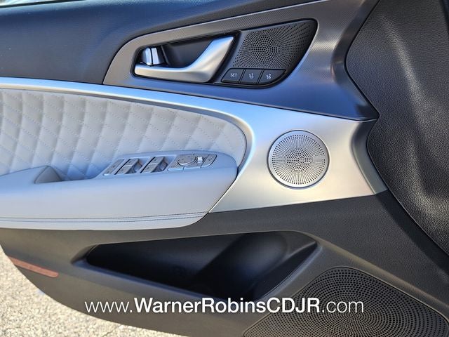 2025 Genesis G70 3.3T Sport Prestige