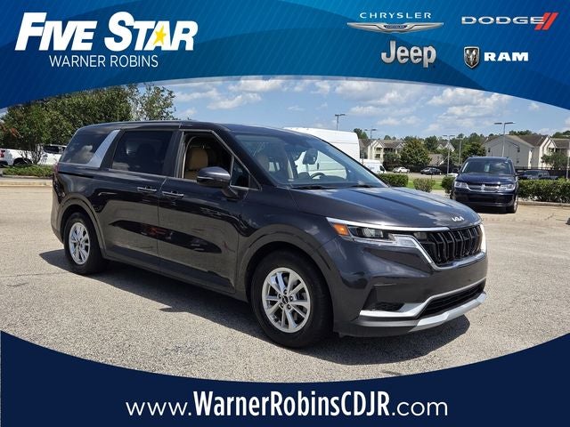 2024 Kia Carnival LX