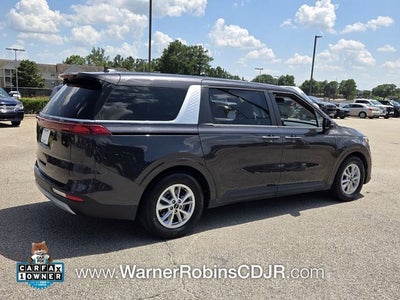 2024 Kia Carnival LX