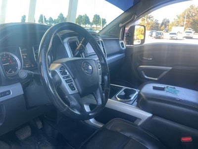 2017 Nissan Titan PRO-4X