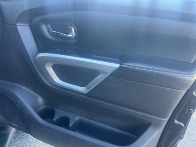 2017 Nissan Titan PRO-4X