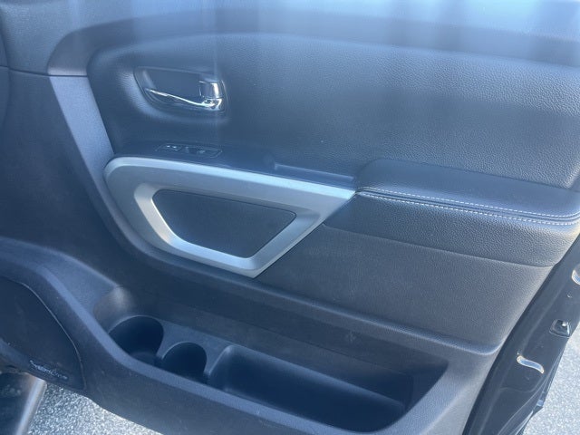 2017 Nissan Titan PRO-4X