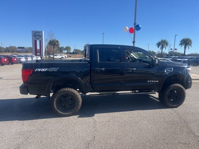 2017 Nissan Titan PRO-4X