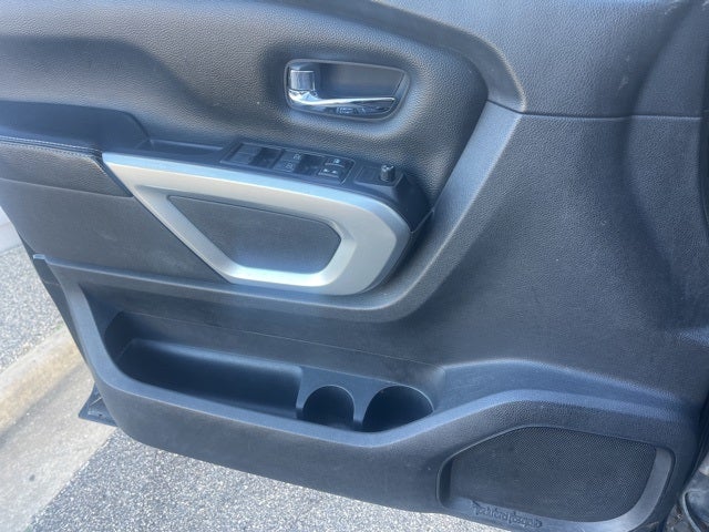 2017 Nissan Titan PRO-4X