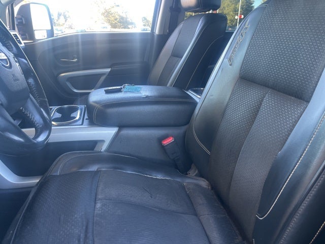 2017 Nissan Titan PRO-4X