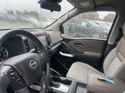 2022 Nissan Frontier SV