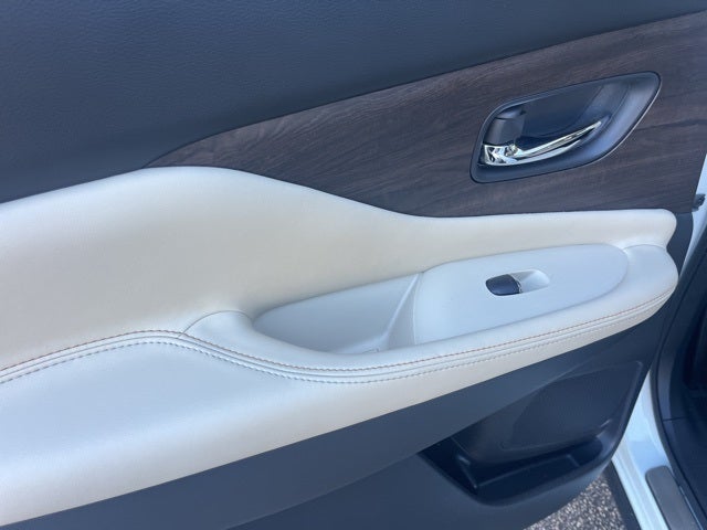 2023 Nissan Murano Platinum