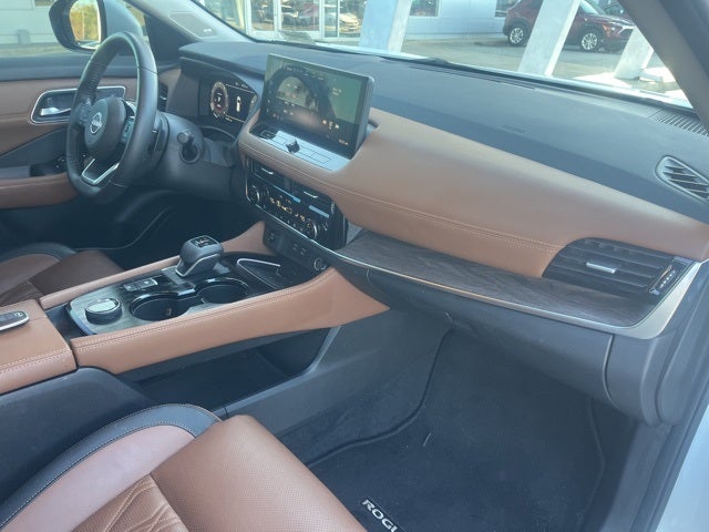 2024 Nissan Rogue Platinum